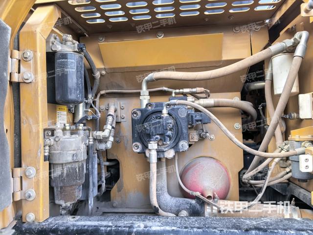 电瓶(大件舱室) 电瓶(大件舱室)