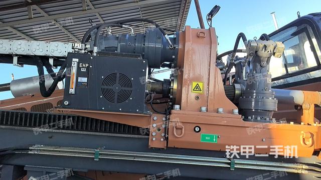 整機右側(cè)(設(shè)備外觀及核心部件) 整機右側(cè)(設(shè)備外觀及核心部件)