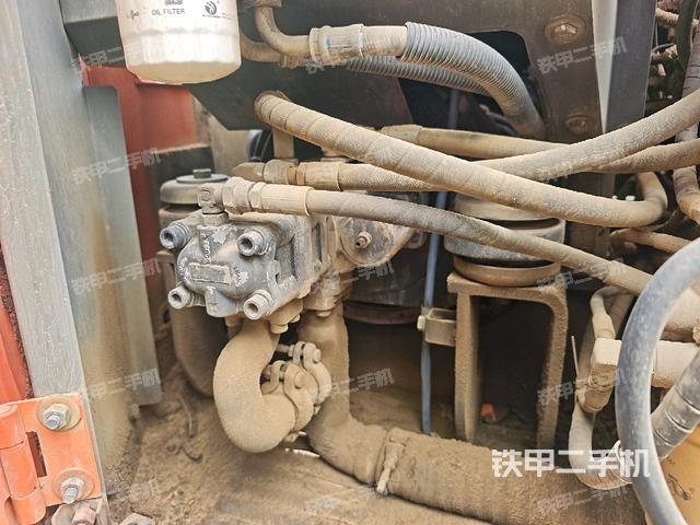 液壓泵室（大件艙室）