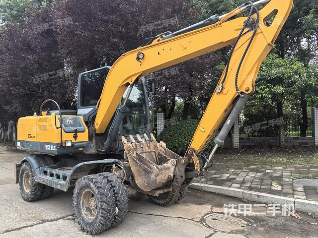 新源XY75W-9挖掘机