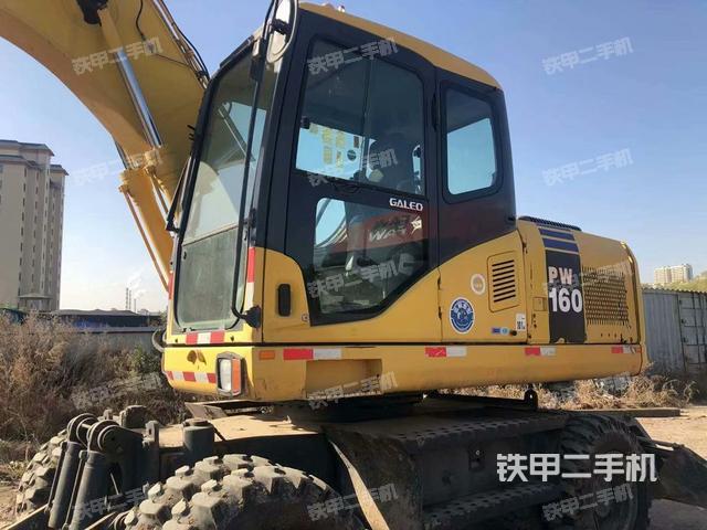 小松PW160-7挖掘机