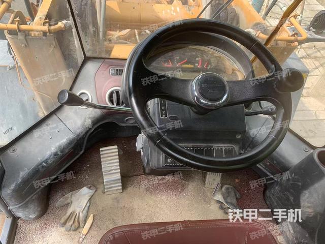 驾驶室操作台（整机外观及大件）