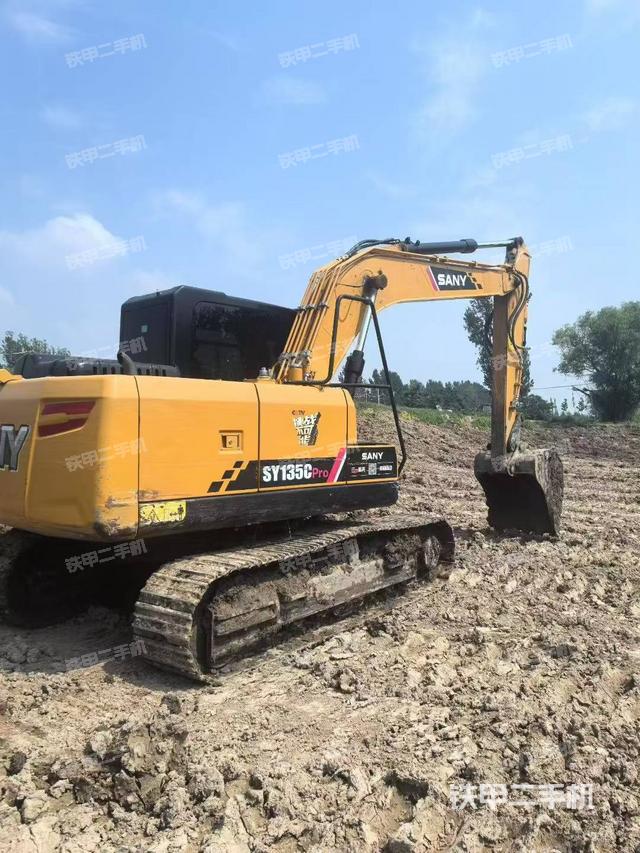 整机右后45°(整机外观) 整机右后45°(整机外观)