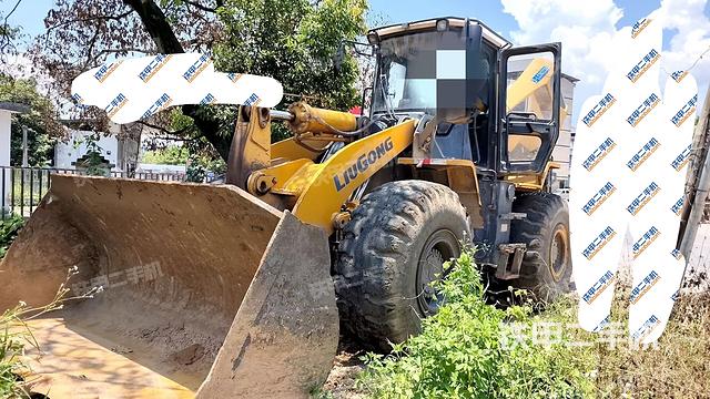 右前45°(整機(jī)外觀) 右前45°(整機(jī)外觀)