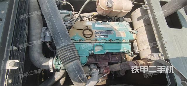 发动机整体俯视(整机外观) 发动机整体俯视(整机外观)