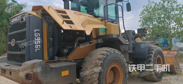 整機右后45°(整機外觀及大件) 整機右后45°(整機外觀及大件)