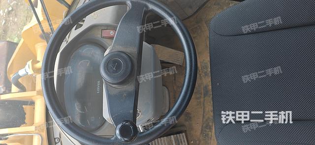 驾驶室操作台（整机外观及大件）