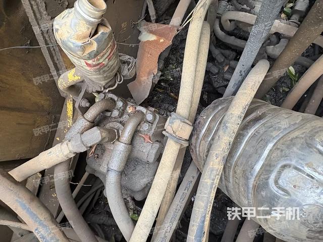 分配阀(上车部件) 分配阀(上车部件)