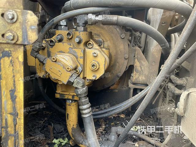 液压泵室（大件舱室）