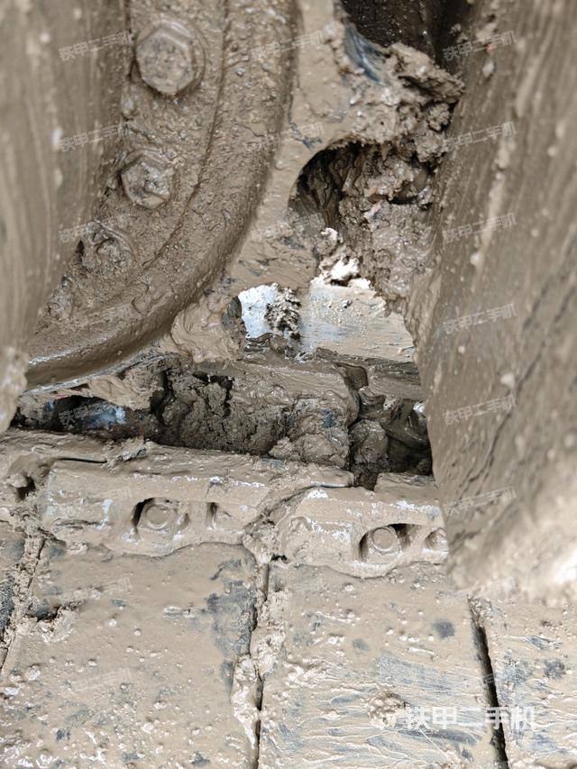 左托链轮和链筋(行走机构) 左托链轮和链筋(行走机构)