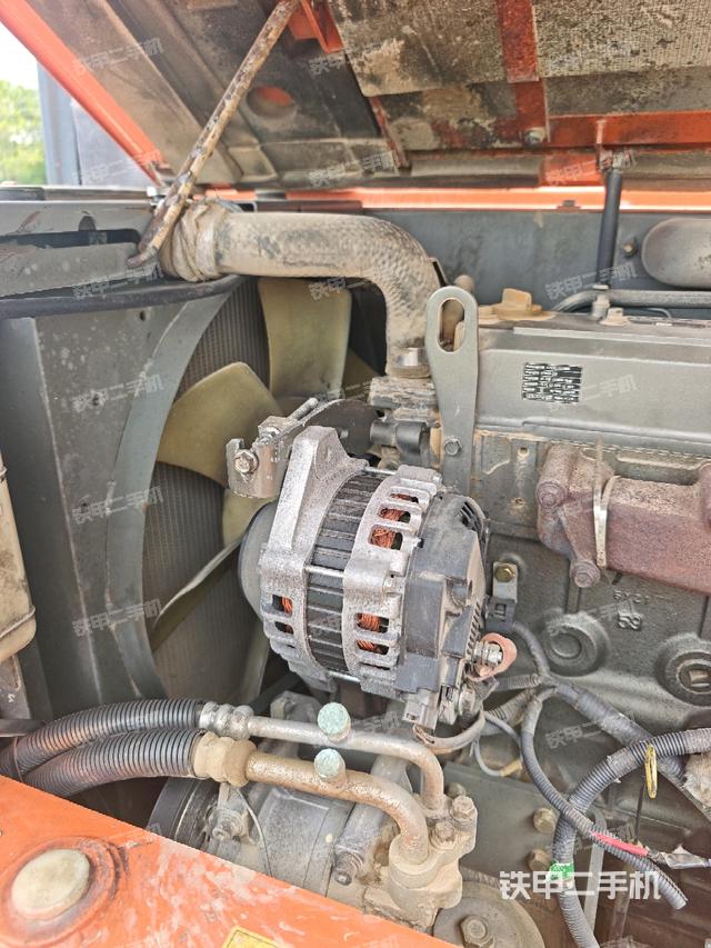 水箱+風(fēng)扇特寫(xiě)（上車部件）