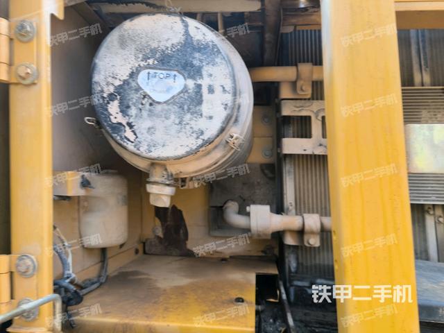 液压泵斜45 左(大件舱室) 液压泵斜45 左(大件舱室)