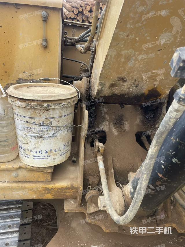 大臂根部 斜（工作和回转装置）