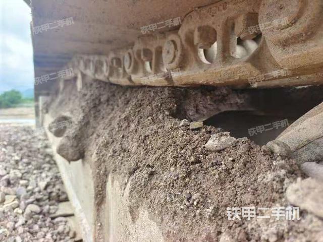 左驱动轮（行走机构）