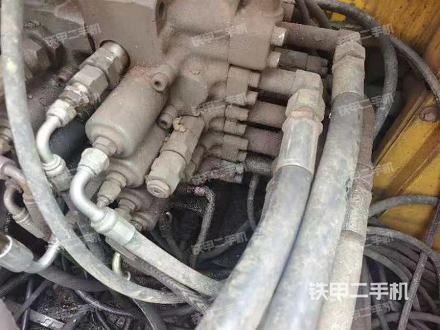 驾驶室顶部俯视（上车部件）