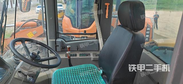 驾驶室工作台（整机外观及大件）