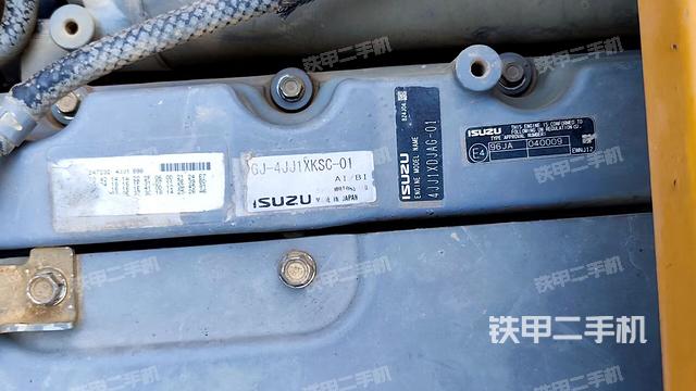 气门室盖螺丝特写（上车部件）