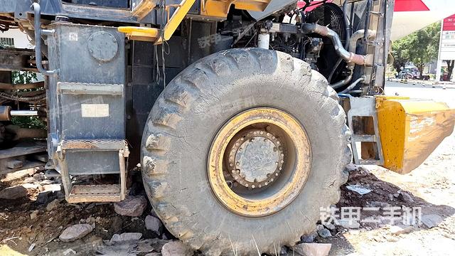 左前輪(行走機(jī)構(gòu)) 左前輪(行走機(jī)構(gòu))