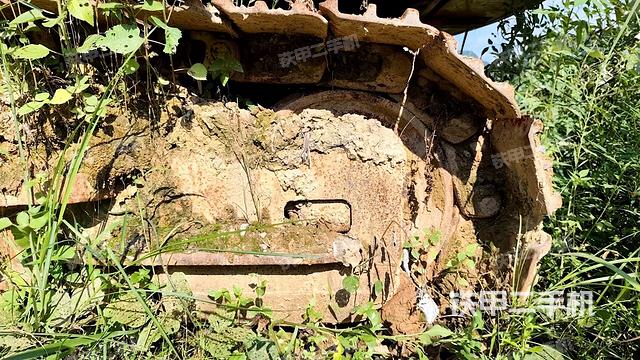 左驱动轮（行走机构）