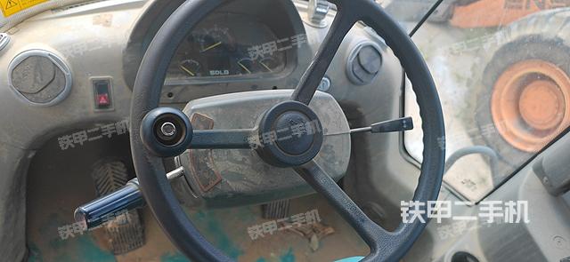 驾驶室操作台（整机外观及大件）