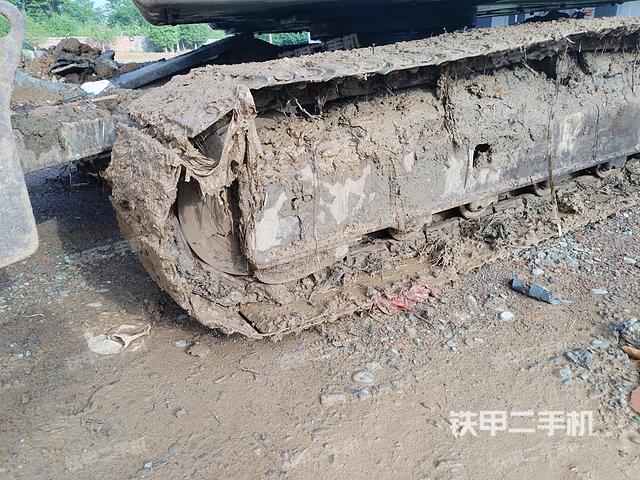 单侧履带整体（整机外观）