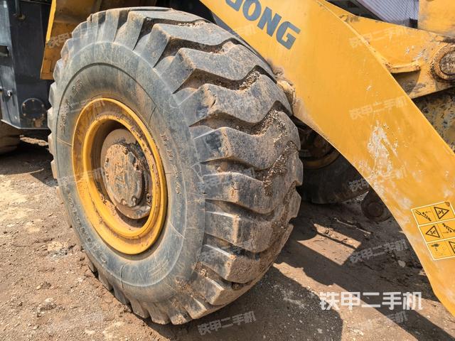 右后輪(行走機(jī)構(gòu)) 右后輪(行走機(jī)構(gòu))