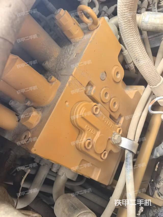 驾驶室顶部俯视（上车部件）