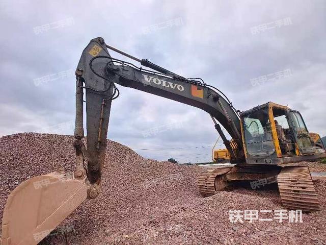 左后45（整机外观）