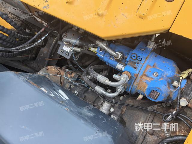 液压泵室（大件舱室）