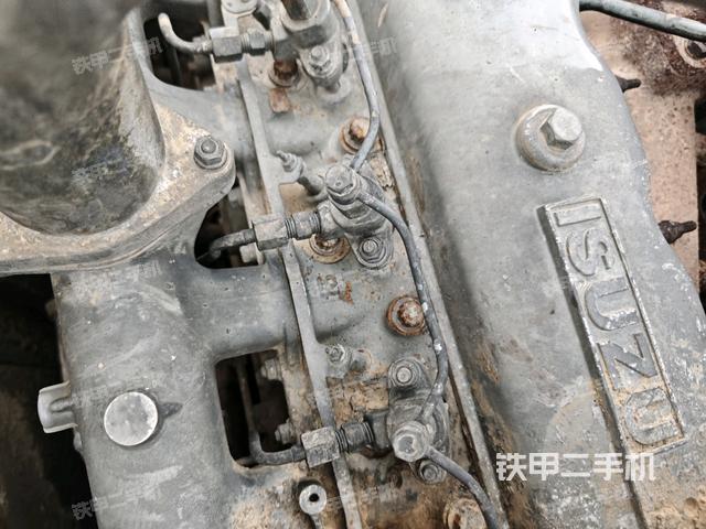 水箱+风扇特写(上车部件) 水箱+风扇特写(上车部件)