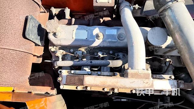 中央回转接头特写（上车部件）