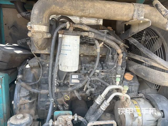 發(fā)動機室(上車部件) 發(fā)動機室(上車部件)