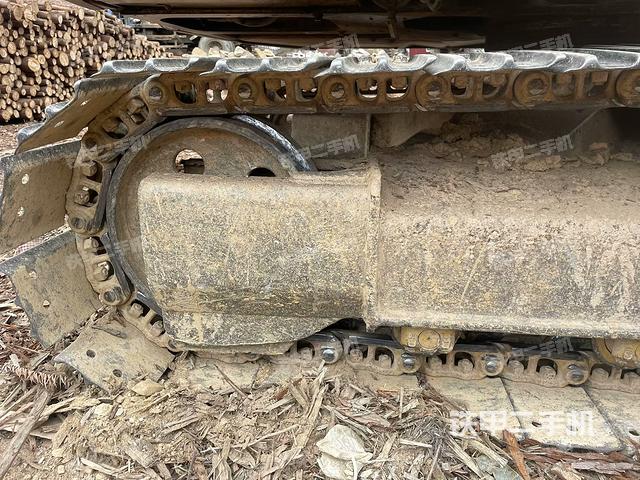 右驱动轮（行走机构）