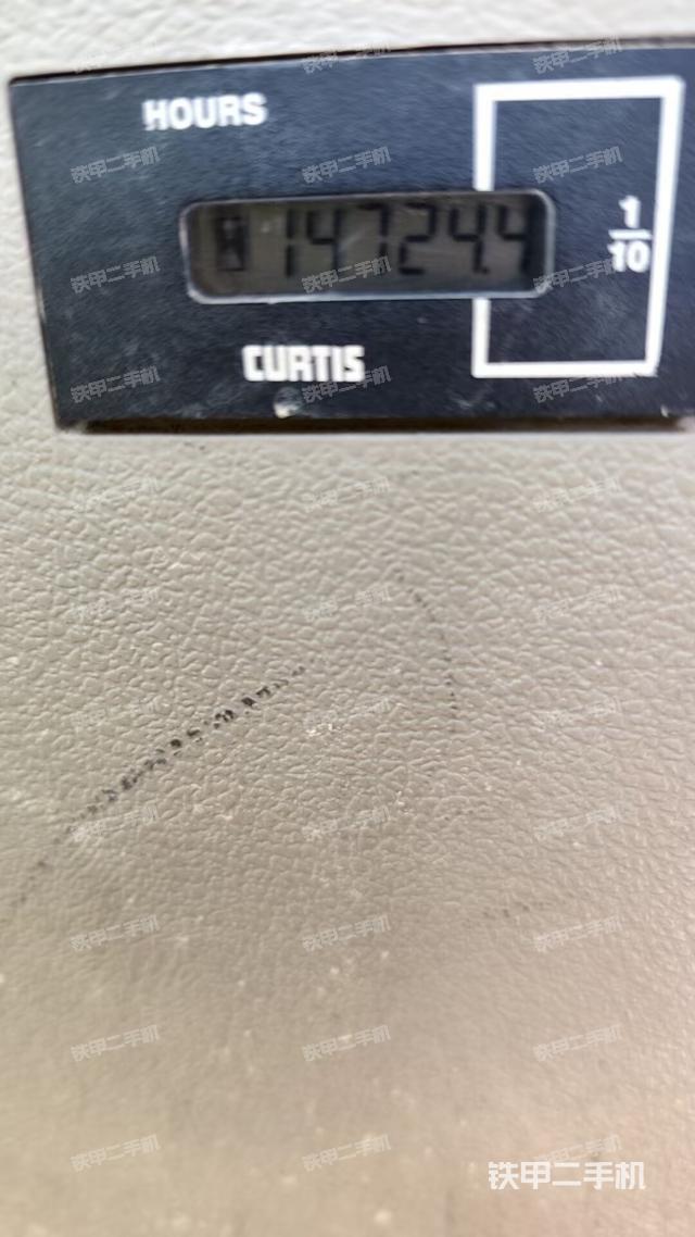 左后方玻璃角标（驾驶室部分）