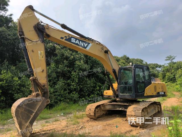 三一重工SY215C挖掘机