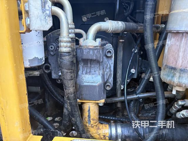 电瓶(大件舱室) 电瓶(大件舱室)