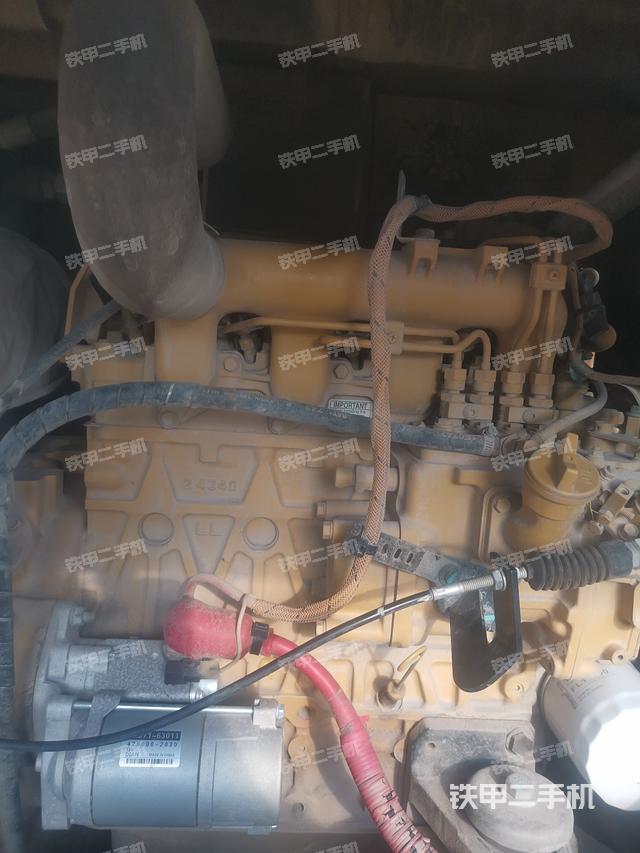 发动机整体俯视（整机外观）