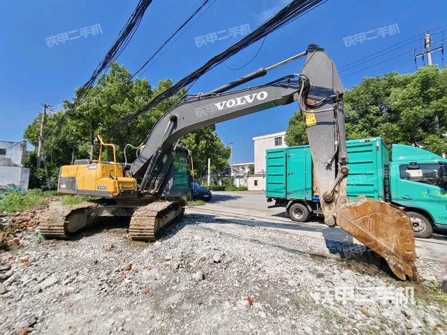 右前45(整机外观) 右前45(整机外观)