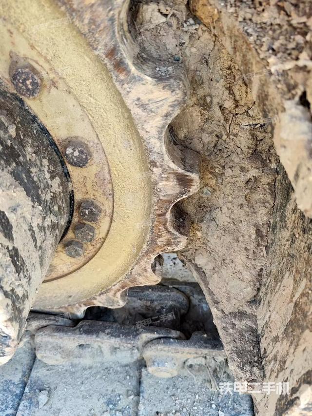 左导向轮（行走机构）