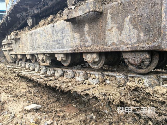 单侧履带整体（整机外观）