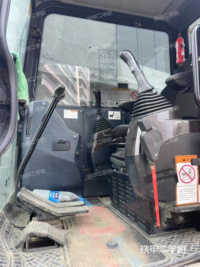 发动机整体俯视（整机外观）