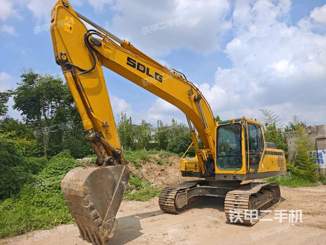 山東臨工E6210F挖掘機