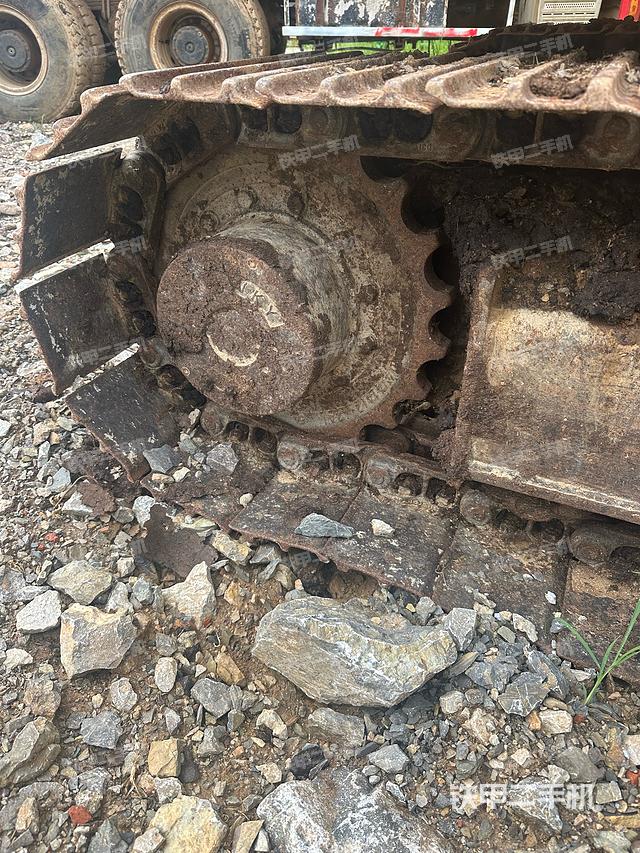 单侧履带整体（整机外观）