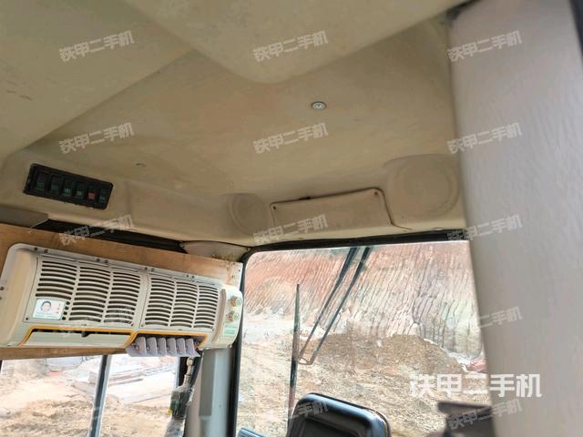 操作手柄右（推土机驾驶室）