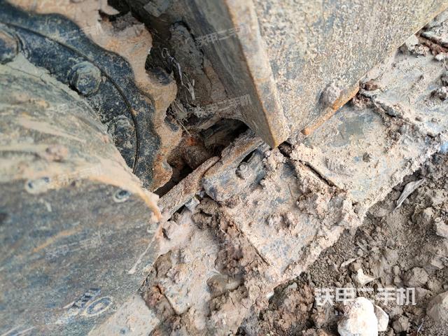 右導(dǎo)向輪（行走機(jī)構(gòu)）