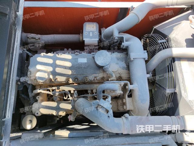 发动机整体俯视（整机外观）