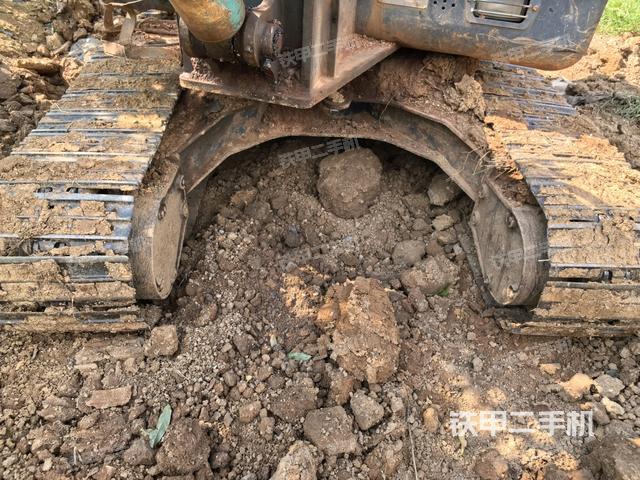 大臂整体 右侧(工作和回转装置) 大臂整体 右侧(工作和回转装置)