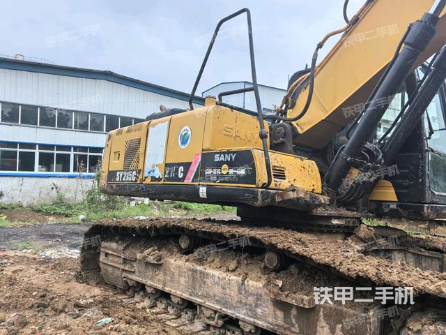 三一重工SY205C-10挖掘机