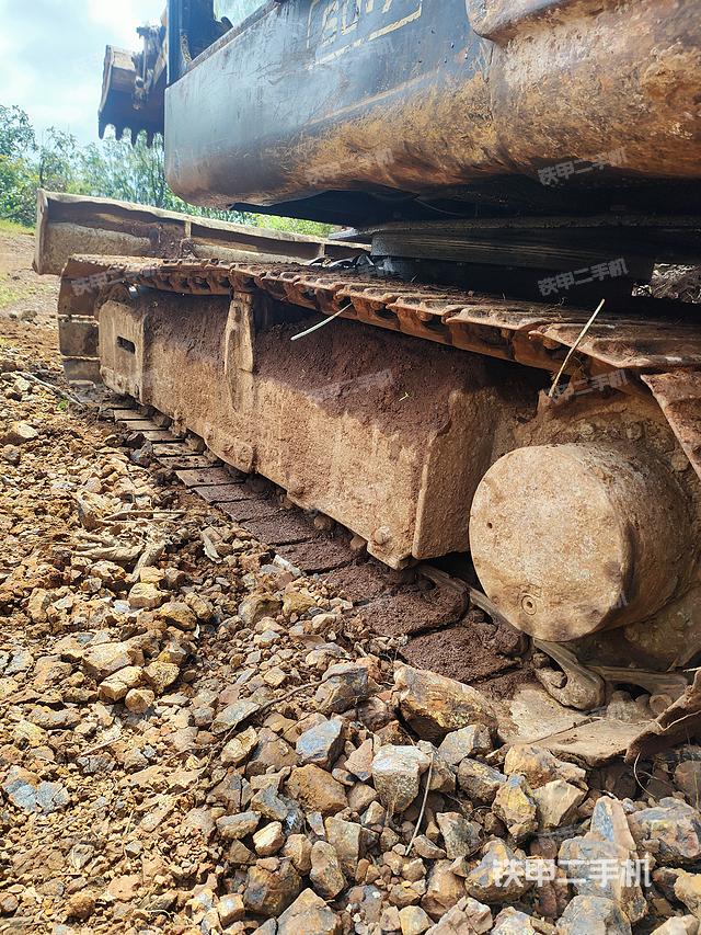 单侧履带整体（整机外观）