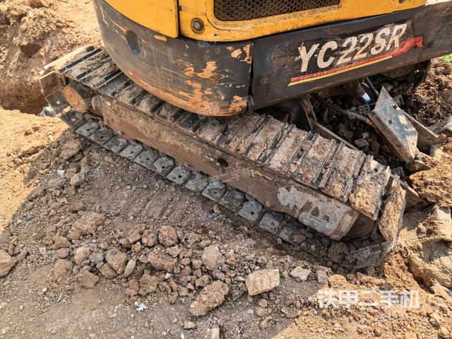 左側(cè)履帶整體?（行走機(jī)構(gòu)）